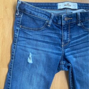 Hollister Distressed Dark Blue Skinny Jeans Size 29